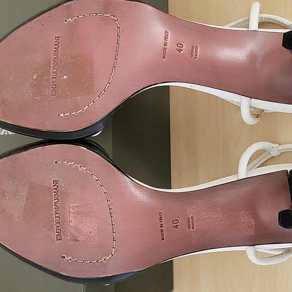 Armani white high heel sandal - Picture 5 of 5